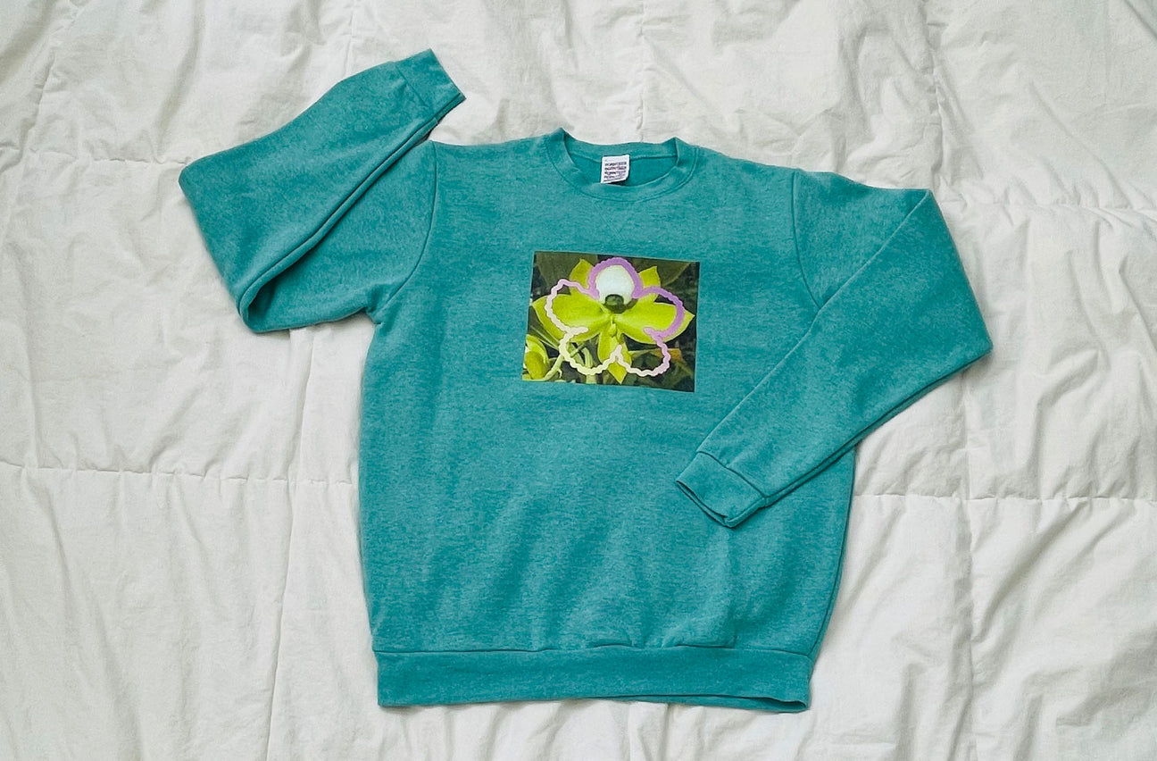 VENUS ORCHID ACID SAGE CREWNECK
