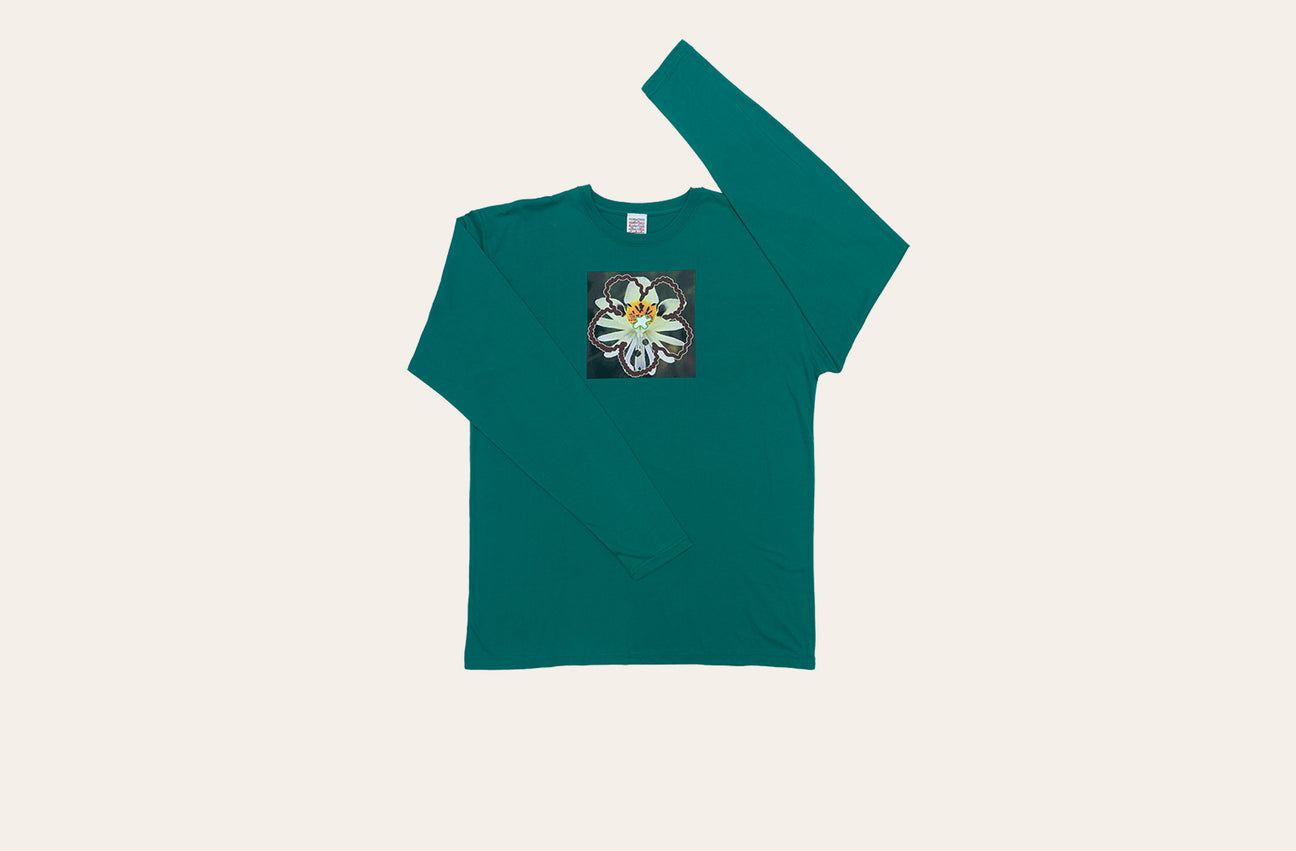 BUTTERFLY FLOWER PINE GREEN LONG SLEEVE