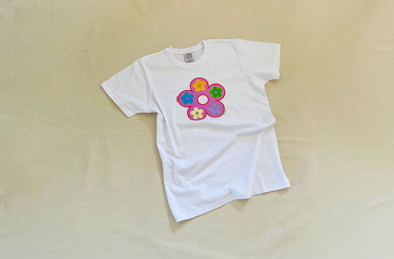 CLASSIC FLOWER WHITE TEE