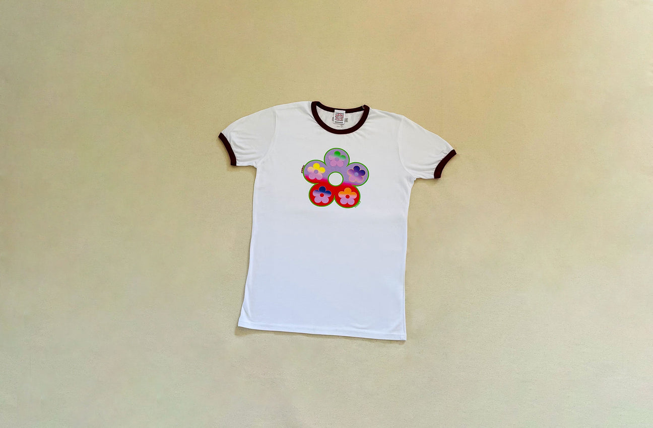 GRADIENT FLOWER WHITE/MAROON RINGER TEE