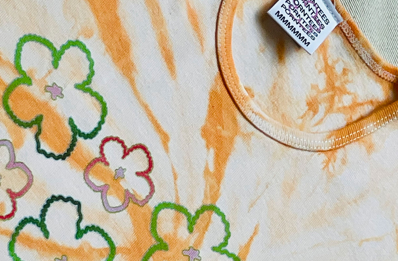 HIBISCUS FIELD ORANGE TIEDYE TEE