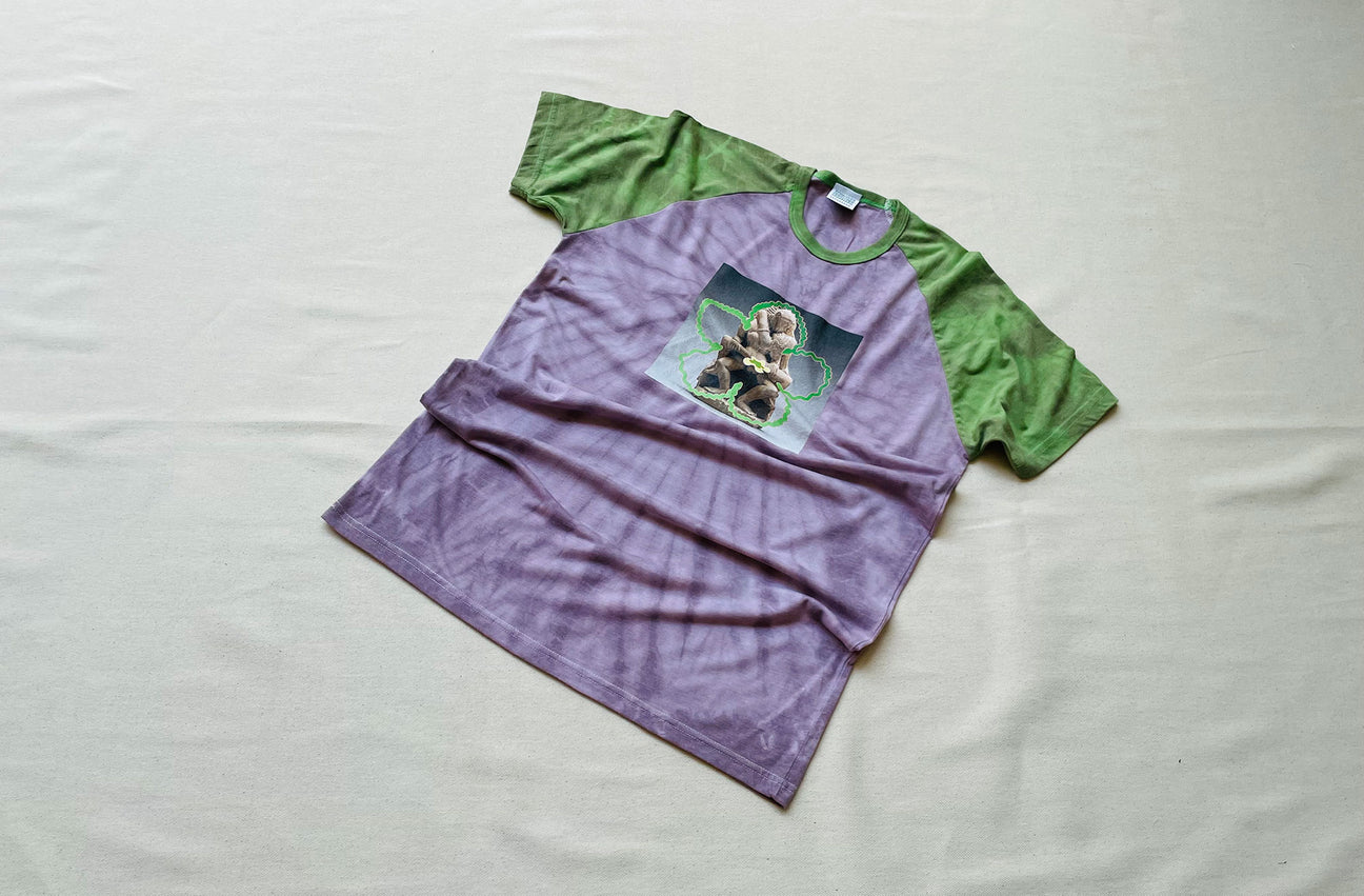 EROTIC STATUE BROWN TIEDYE/GREEN TEE