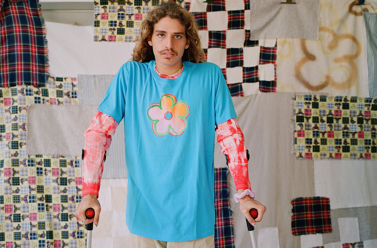 SUNSET FLOWER ELECTRIC BLUE TEE